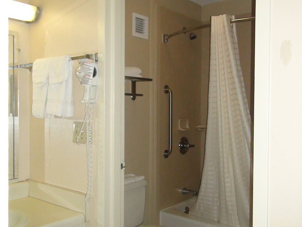 Motel 6 Oklahoma City Ok Frontier City เอ็ดมอนด์ ห้อง รูปภาพ